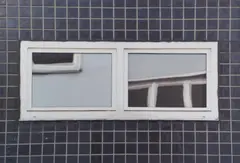 "o.T. (Fliesen)" by Daniel Behrendt, 2008, Öl auf Leinwand, sold Nov 2019