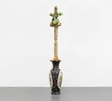 Alexander Kassing, Drei Milliarden Chinesen, 2011, Porzellan, Holz, Bauschaum, Metall und Acryl,