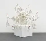 Yi Zheng Lin, Schneesucht, 2006, PVC-Box, PVC-Rohr, Vlies, Klammern, Tampons, Kabelbinder