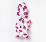 Yi Zheng Lin, Venusküsse, 2007, PVC-Schlauch, Kabelbinder und pinke Silikon-Formen