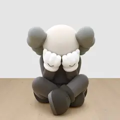 Kaws, SEPARATED, 2021, bronze and paint