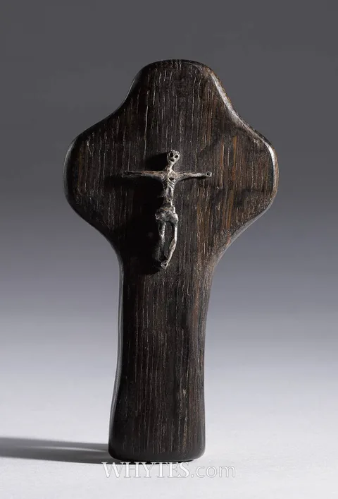 Pádraig Ó Mathúna, CRUCIFIX, silver, mounted on bog oak