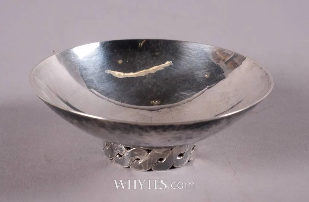 IRISH SILVER BOWL by Pádraig Ó Mathúna, 1982, Irish silver, sold Oct 2024