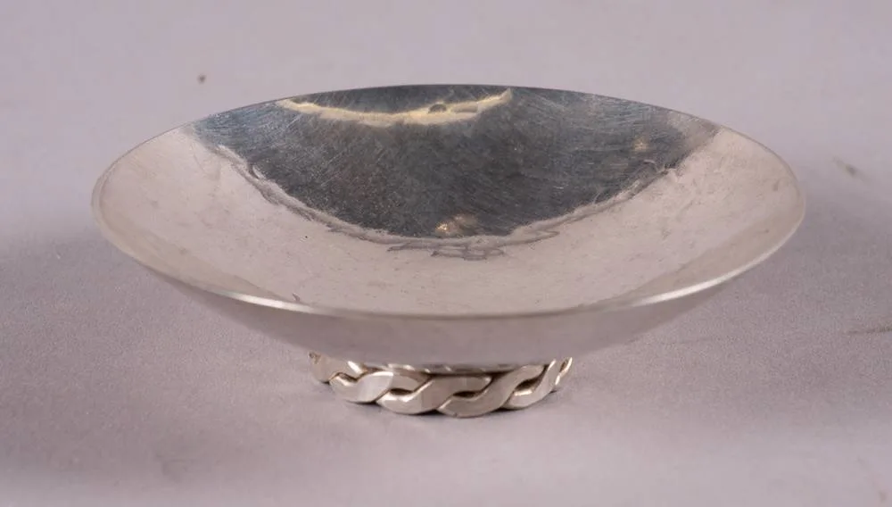 SILVER BOWL by Pádraig Ó Mathúna, 1973, Irish silver, sold Dec 2023