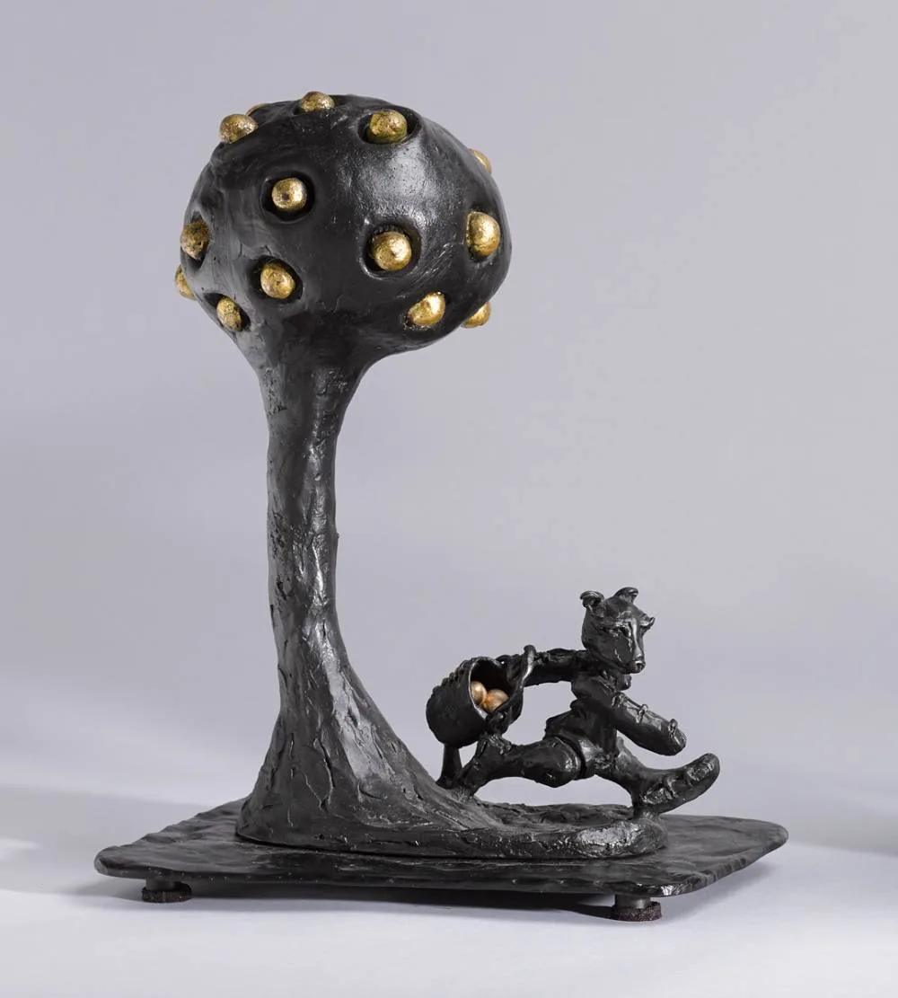 Patrick O'Reilly, WHOSE WOODS, 2016, bronze and gold leaf; (no. 11 from an edition of 17)