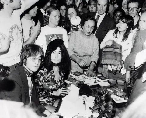 John Kellett, JOHN LENNON & YOKO ONO BOOK SIGNING, LONDON, 1971, monochrome photographic print
