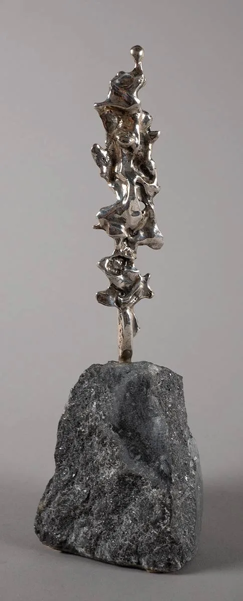 Pádraig Ó Mathúna 1925-2019, THE RISEN PEOPLE 1916-2016, silver on a stone base