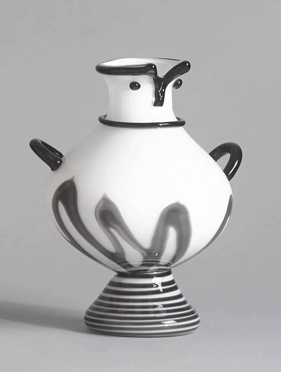 VASE by Pablo Picasso, glass, sold Dec 2019