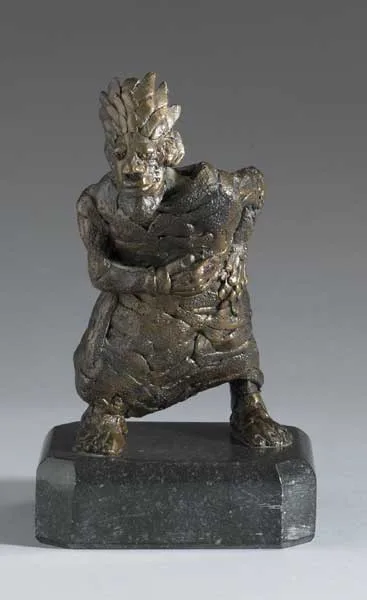 Vincent Browne, WOUNDED CHIEFTAN, bronze on black marble base