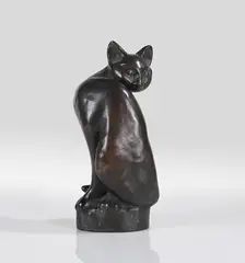 Marg Moll, Katze, 1926, Bronze with black-brown patina