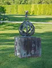 Jörg Immendorff, Fortuna (Frau auf Kugel), 1989, Bronze with gray-green patina