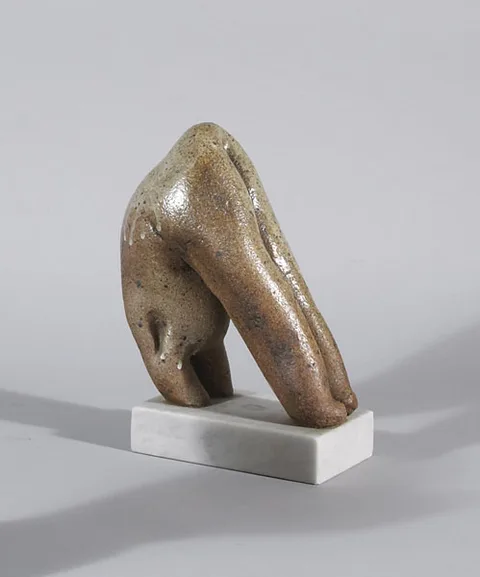 Pat Connor, FIGURE IN DOWNWARD FACING POSE, 1978, ceramic on white marble base