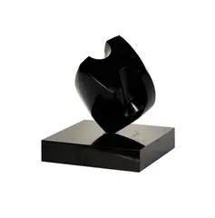 Minoru Niizuma, Untitled, 1969, marble