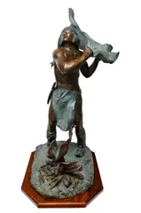 Allan Houser, Smoke Signal, 1993, bronze