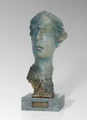 PORTRET KOBIETY by Adam Myjak, ok. 1970-1973, gips patynowany, offered Jun 2026