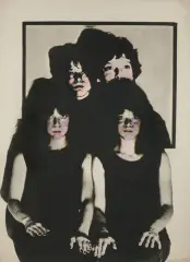 Izabela Gustowska, WZGLĘDNE CECHY PODOBIEŃSTWA 3, 1979, offset barwny, papier