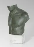Igor Mitoraj, ASKLEPIOS, 1988, brąz patynowany, trawertyn