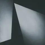 Józef Robakowski, Z CYKLU „KĄTY ENERGETYCZNE“, 1984-1988, prósz srebrną farbą, papier czarny