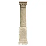 Emil Wilhelm Becker, Coloană în stil Neo-Românesc, decorată cu motive vegetale