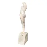 Muză by Marcel Guguianu, marmură, sold May 2025