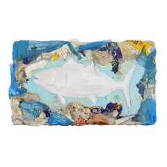 Bianca Serenciuc, Deep Dive, plastic, obiecte ready-made, acrilic