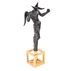 Înger suprarealist by Salvador Dalí, bronz, sold Jan 2025