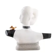 Lucian Smău, Lecția de zbor, marmură, granit, bronz