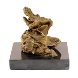 Madonna din Portul Lligat by Salvador Dalí, bronz aurit, offered May 2024