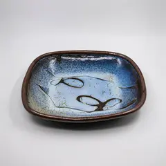 Len Castle, Large rectangular deep platter, stoneware with jun over tenmoku glazes and decorated with a wax resist quince pattern