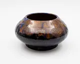 Briar Gardner, Wide squat vase, in mottled dark blue and brown