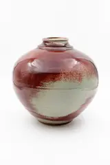 Campbell Hegan, Large ovoid vase, stoneware with rich and thick sang de boeuf glaze thinning to a light mushroom tone to rim and lower body