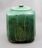 Peter Alger, Large squared lidded crock