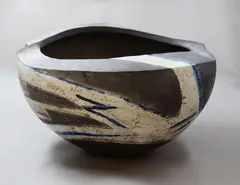 Ursula Ströh-Rubens, Large raku fired bowl, sculptural form