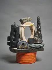 Peter Hawkesby, Rashington Palace I, stoneware and glazes (2019)
