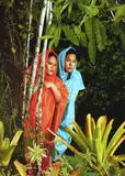 Shigeyuki Kihara, Le au Faikakala (The Gossipers), pigment print
