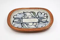 Merilyn Wiseman, Large rectangular platter, wood-fired stoneware with stylised floral design to the centre
