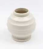 Ernest Shufflebotham for Crown Lynn, Small hand-potted vase, with white cream glaze, shape no. 14