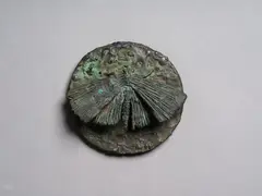 Elizabeth Thomson, Moth, cast bronze