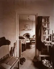 Andrew Ross, Interior of Peter Price’s house, Riverbank Road, Whanganui, gold toned gelatin silver print