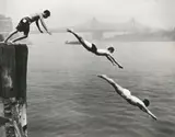 Arthur Leipzig, Divers, East River, gelatin silver print, image taken 1946 (printed later)