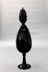 Luke Jacomb, Untitled (Black Glass Pineapple), blown glass