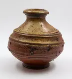 Peter Alger, Ridged and coiled vase