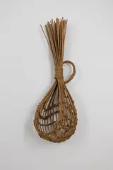 Ruth Castle, Small hanging basket, rattan