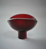 Ann Robinson, Splitting Pod, cast glass, 1/1