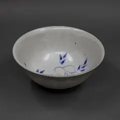 Blue and white bowl by Graeme Storm, stoneware with painted cobalt blue floral decoration on a very pale celadon glaze, offered Sep 2024