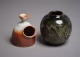 Doreen Blumhart, Small stoneware jar, with wax resist decoration; together with a Ian Firth shino glazed salt pig (small chip)