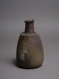 Chester Nealie, Bottle vase