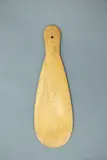 Patu Parāoa, Early 19th century whalebone club, Y22366