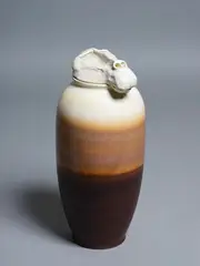 Francis Upritchard, Untitled, modelling material and earthenware