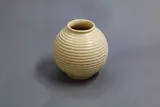 Keith Murray for Wedgwood, Rare small matt straw globe vase